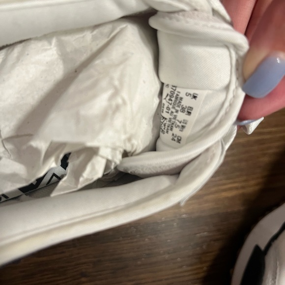 Puma Sneakers - Picture 9 of 13